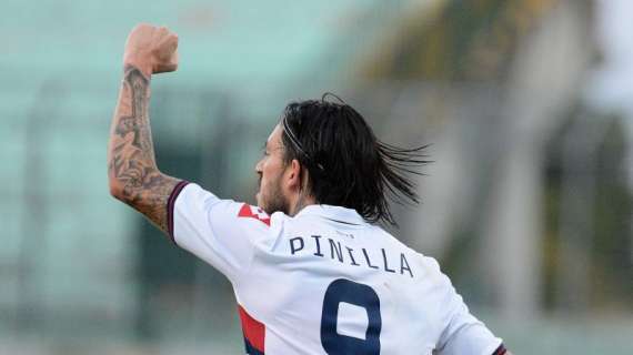 L'ex Genoa Pinilla saluta l'Atalanta