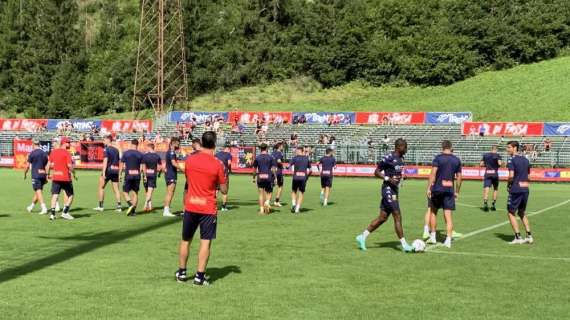 Genoa, ripresa del match contro il Venezia a Moena (live)