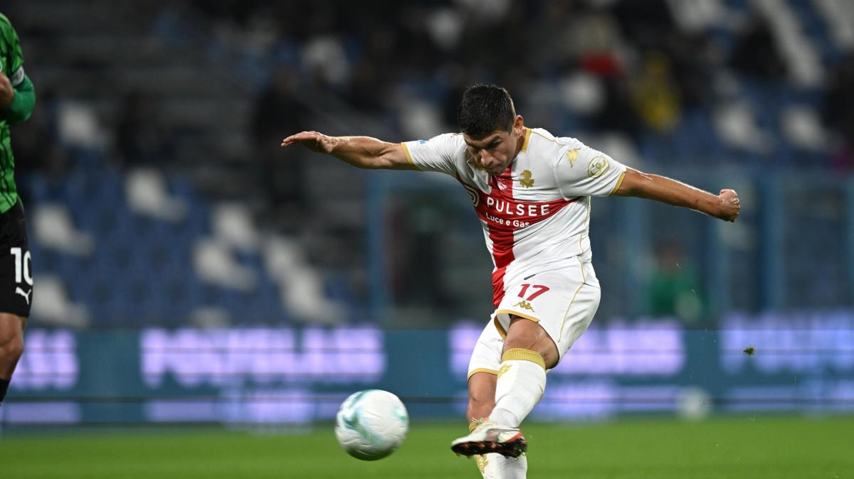 Genoa, Ruslan Malinovskyi saluta Genova, il Genoa e i suoi tifosi