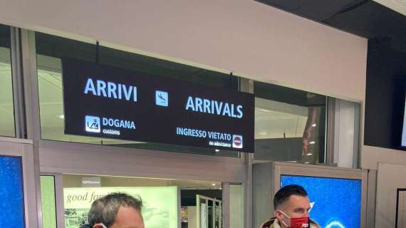 Genoa, arrivato Kevin Strootman all'aeroporto Cristoforo Colombo