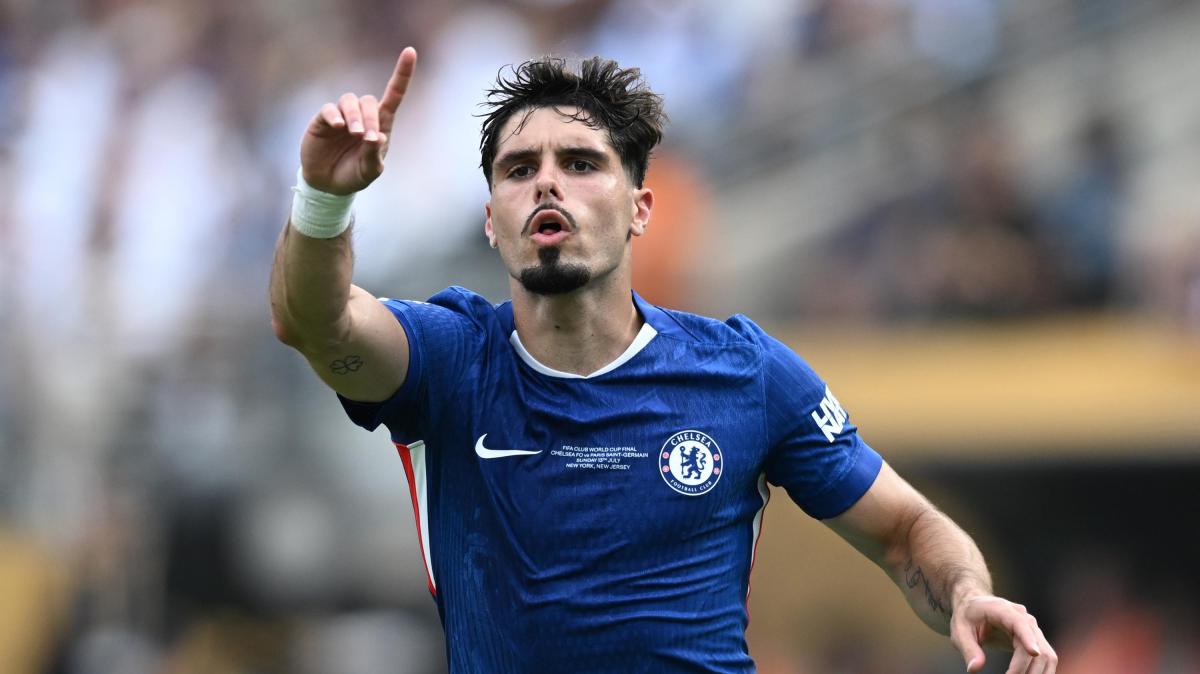 UEFA, ammonizione per Pedro Neto dopo il gesto in PSG-Chelsea