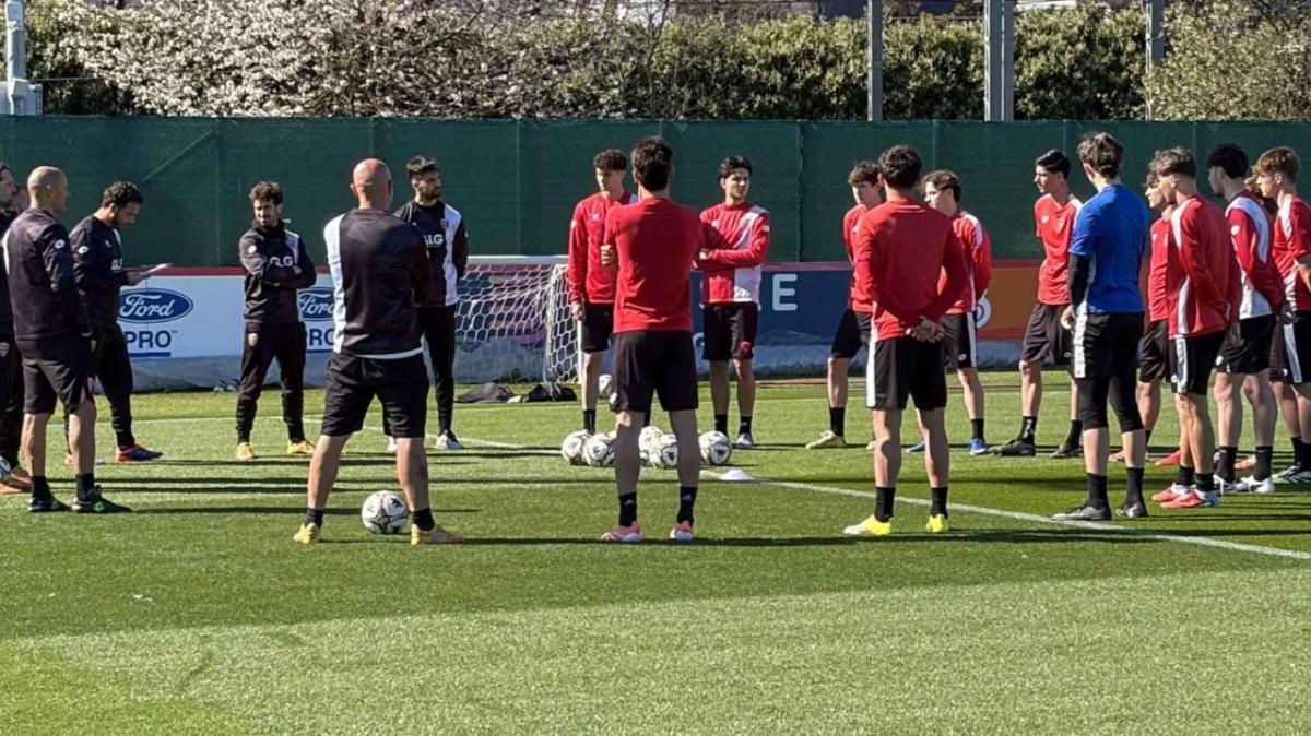 Monza, Bianco guida gli allenamenti delle giovanili: l'iniziativa del club
