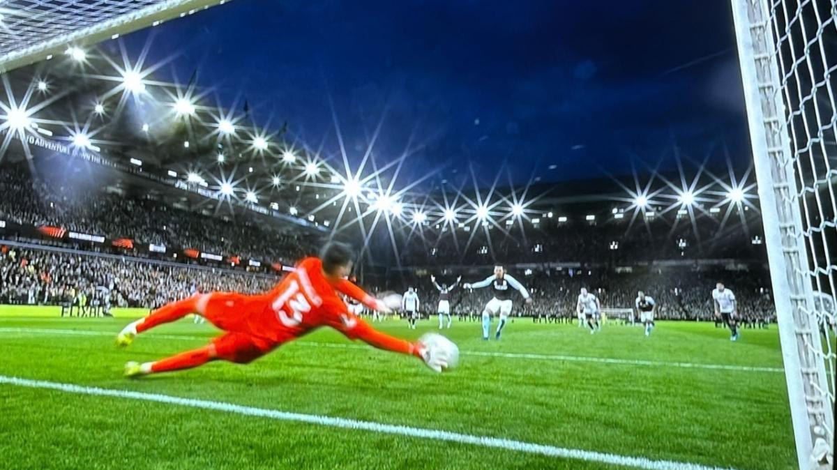 Aston Villa-Bologna, minuto chiave: Ravaglia ipnotizza Rogers, Buendía segna pochi secondi dopo