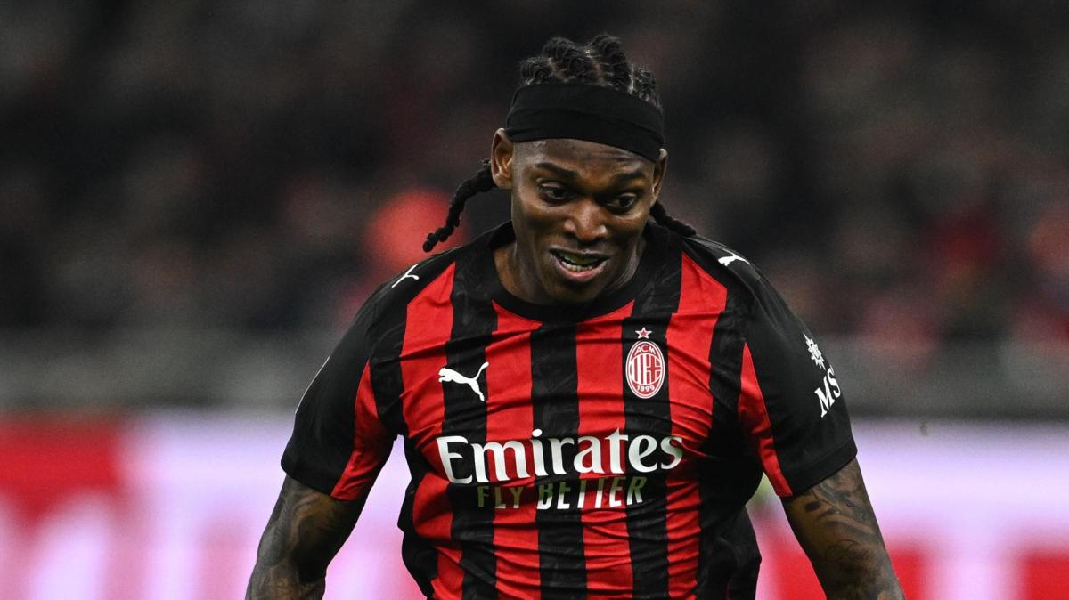 Lazio-Milan, le formazioni ufficiali: Allegri sceglie ancora Pulisic e Leao