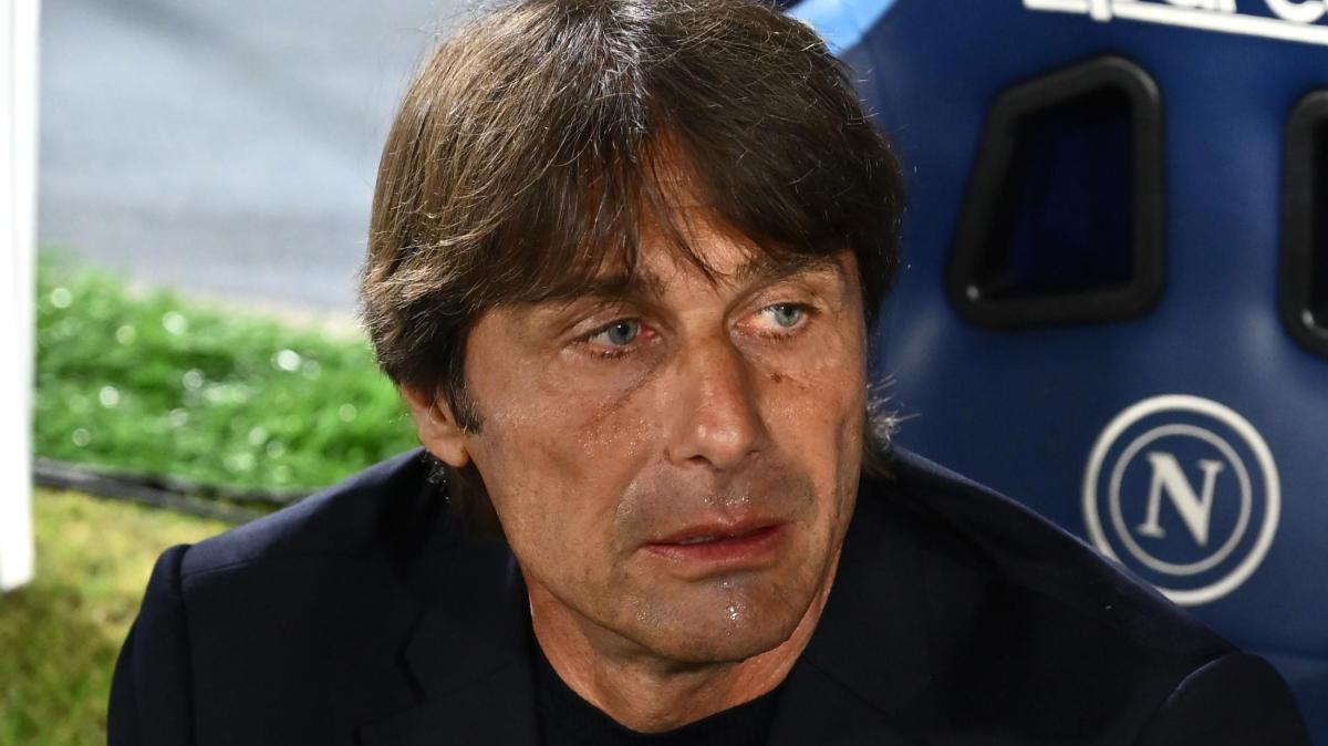 Conte-Napoli verso la separazione: Sarri resta il primo candidato per sostituirlo