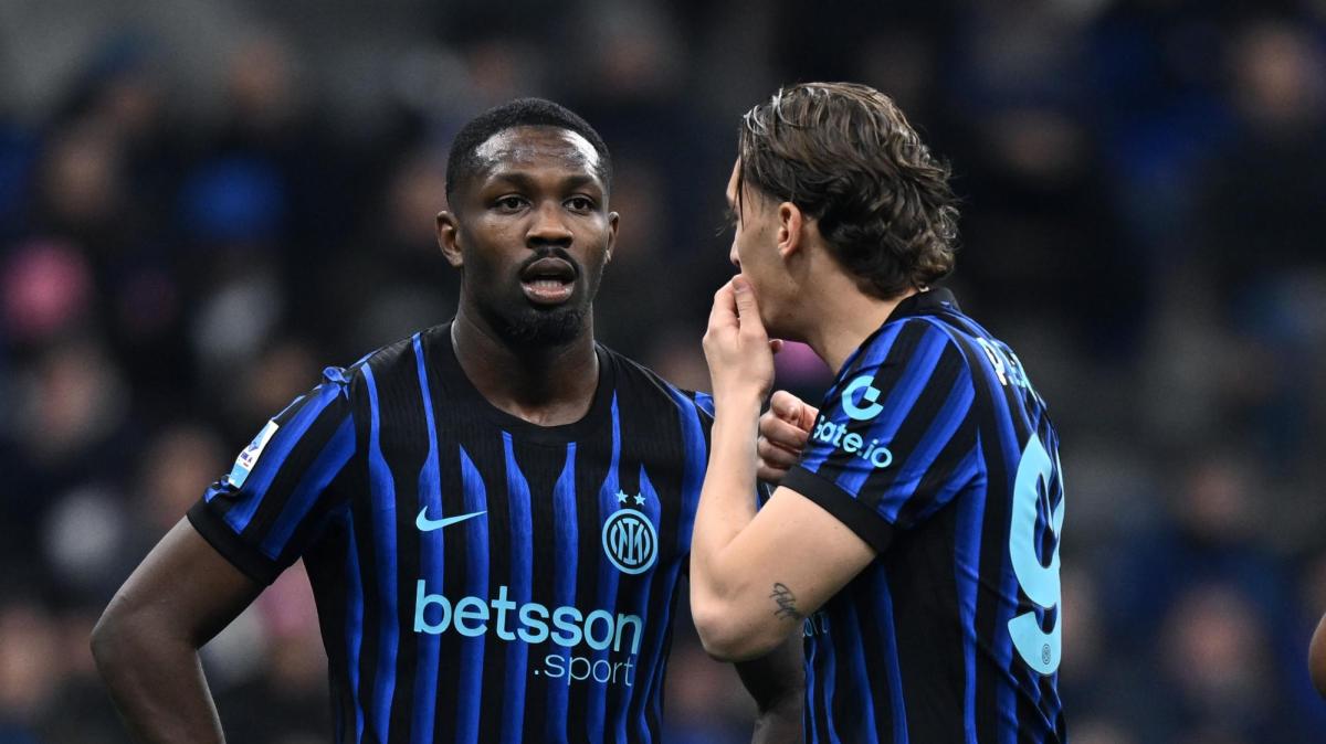 Como-Inter, le formazioni ufficiali: Chivu sceglie la coppia Thuram-Esposito