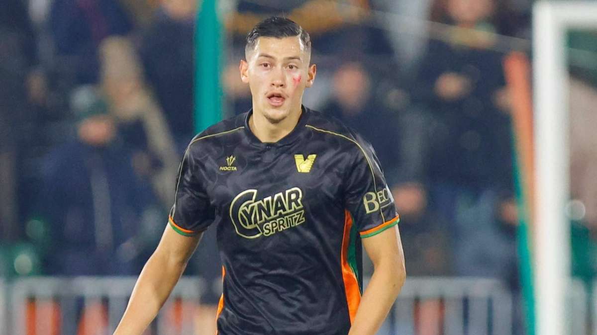 Venezia, Idzes: "Felice di essere il capitano". E scherza sul mercato: "È sempre pericoloso"
