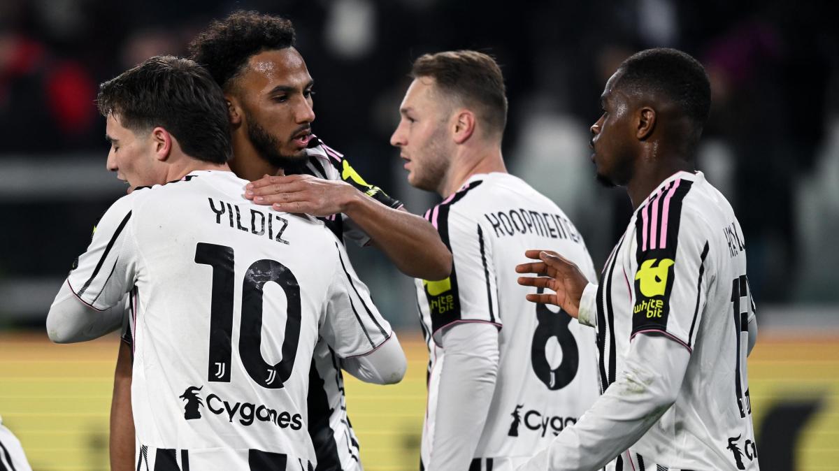 Juventus in svantaggio dopo 45' contro la Fiorentina: fischi dell'Allianz Stadium