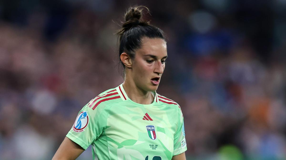 Women in B&W - Dalle montagne di Modena al primo gol in Nazionale: il sogno di Lenzini continua