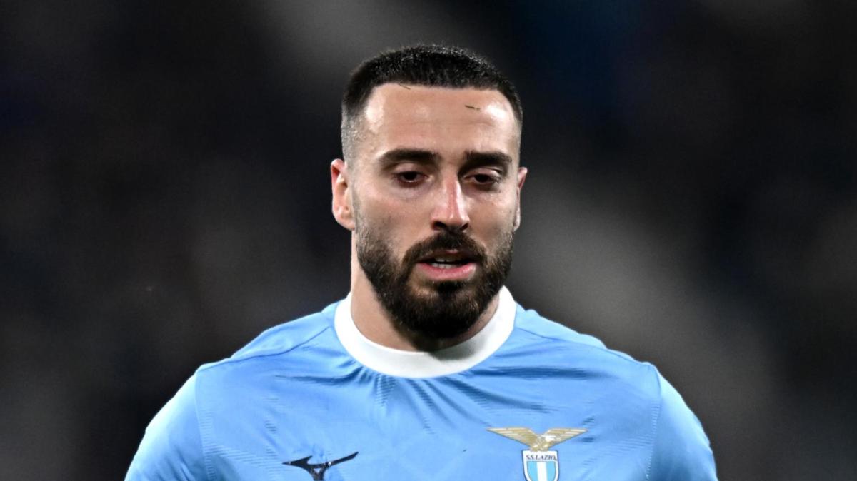 Lazio, trauma contusivo alla caviglia per Mario Gila
