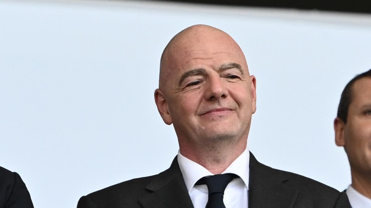 Infantino: "La FIFA non può risolvere i conflitti geopolitici, continueremo a promuovere la pace"