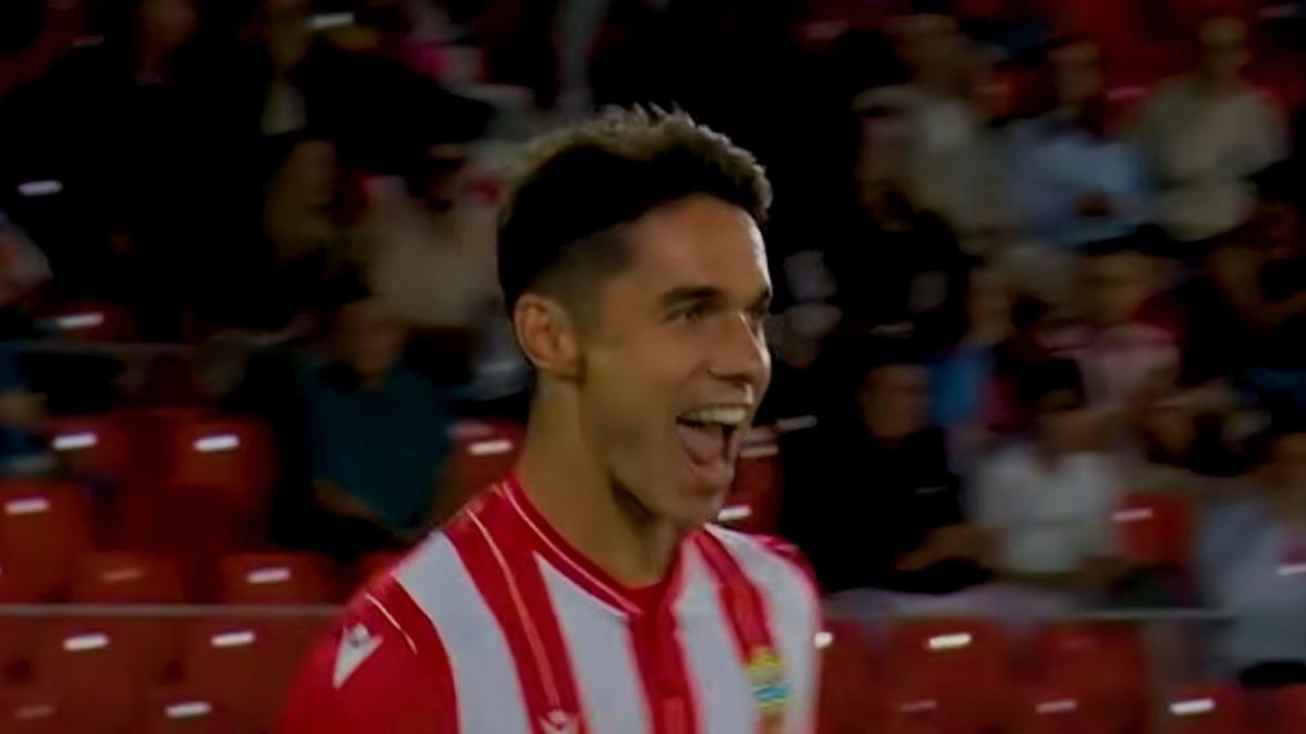 Qualità e piede mancino: chi è Arribas, il fantasista seguito dalla Roma 