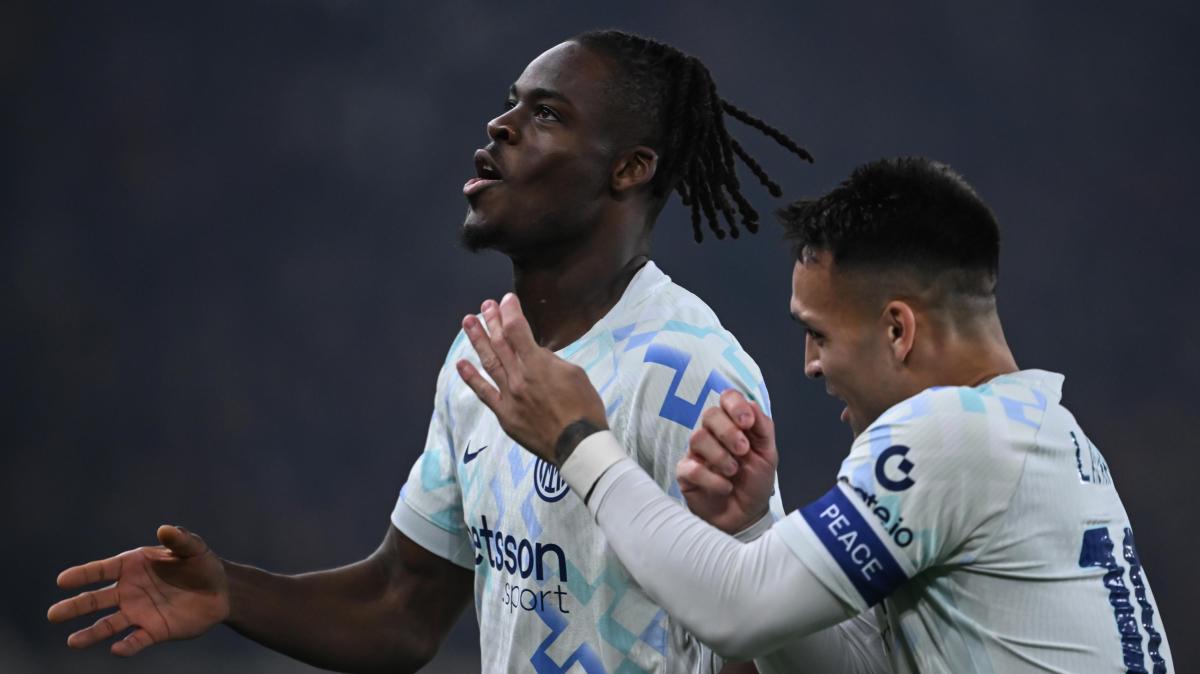 Inter in campo verso il Como: Bisseck in gruppo, Bastoni e Lautaro a parte