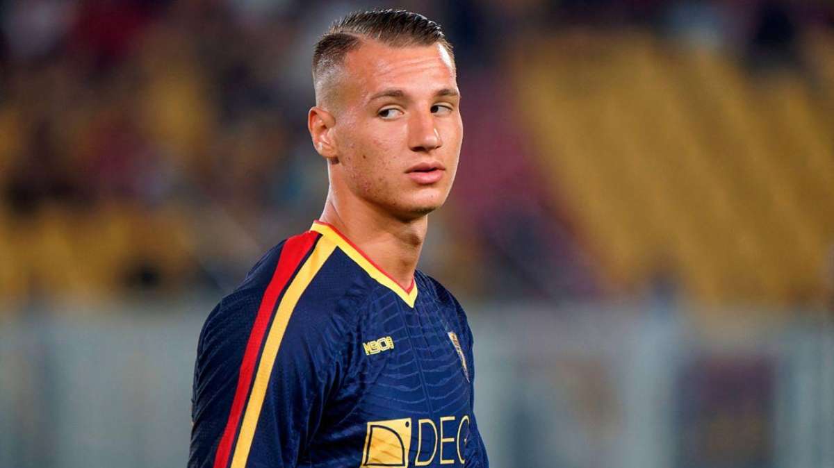 Genoa-Lecce, le formazioni ufficiali: c'è Camarda dal 1'