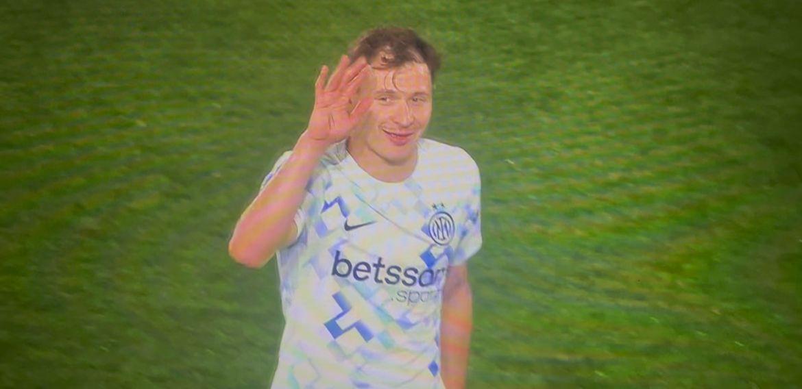 Barella, saluto polemico verso la tribuna al momento del cambio: cosa è successo