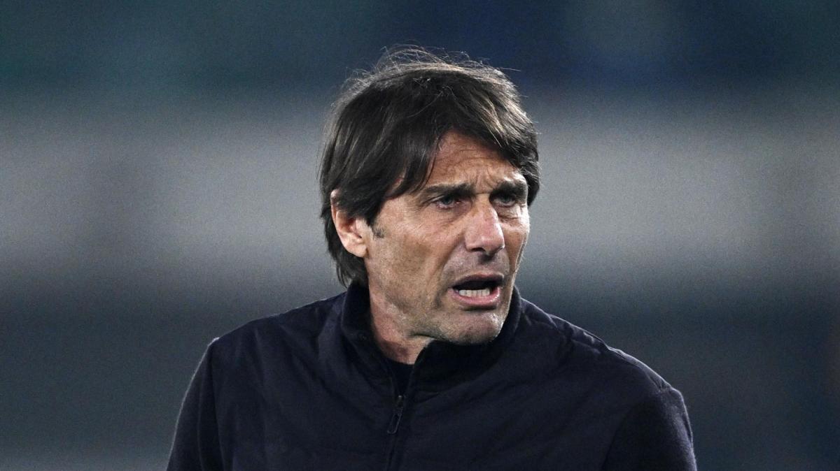 Napoli, Conte: “Il secondo posto è il primo dei perdenti"