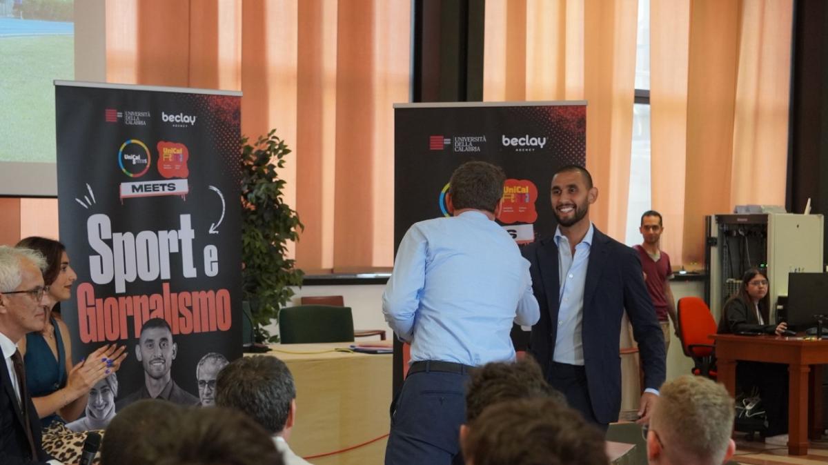 Faouzi Ghoulam agli Unical Games: "I sogni si realizzano con sacrificio e impegno"
