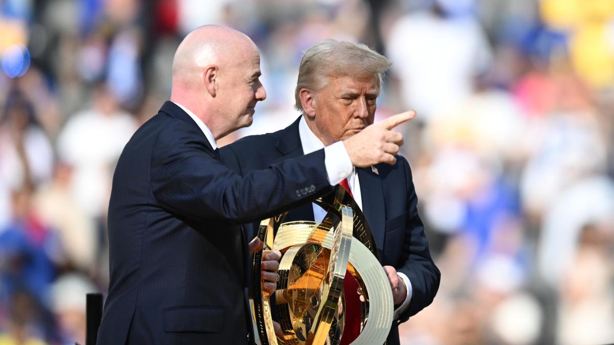 Infantino annuncia: "L'Iran parteciperà ai prossimi Mondiali"