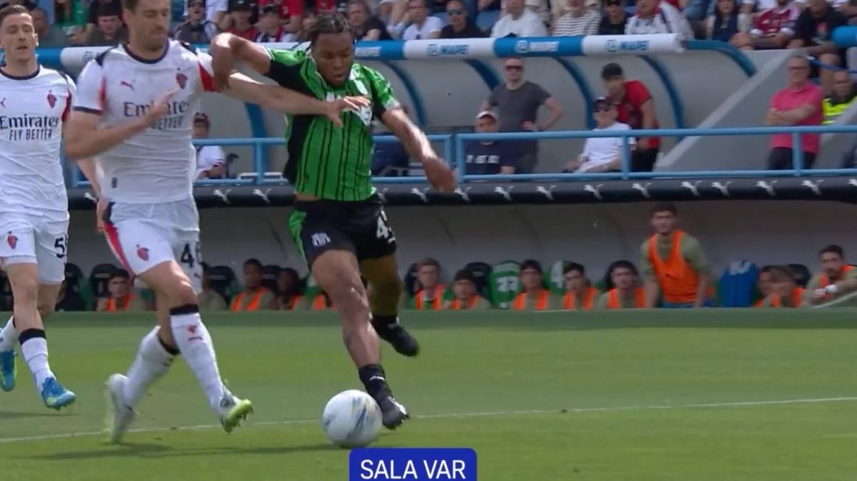 OpenVar, Tonolini: "Giuste le decisioni in Sassuolo-Milan. Contatto Politano-Rodriguez non è da rigore"
