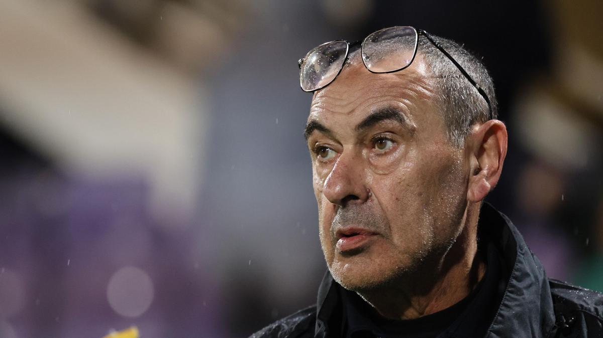 Lazio, Fabiani sul futuro di Sarri: "Ha altri due anni di contratto, per la società non ci sono problemi"