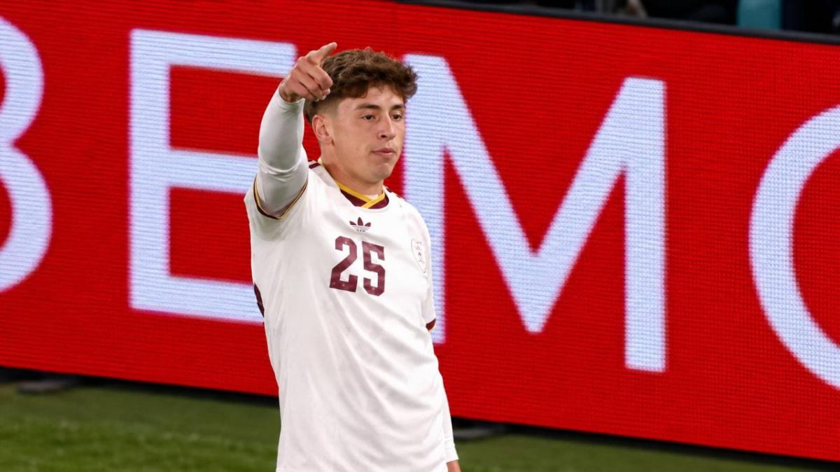Dal debutto col Real al nuovo Liverpool di Iraola: Anfield accoglie Muñoz