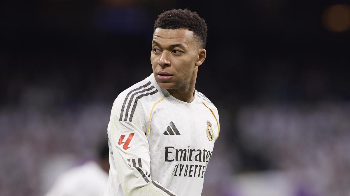 Real Madrid, i tifosi firmano una petizione contro Mbappé: la dura risposta del giocatore