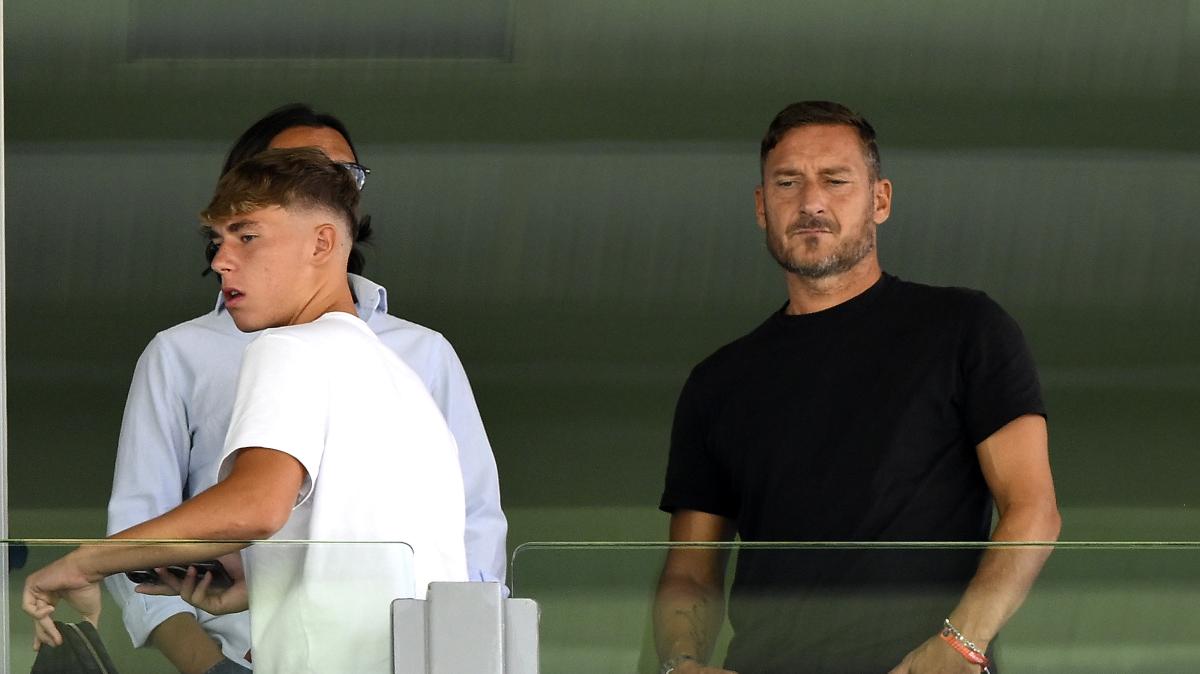 Totti: "Gasperini e Ranieri devono avere rispetto per i tifosi della Roma"