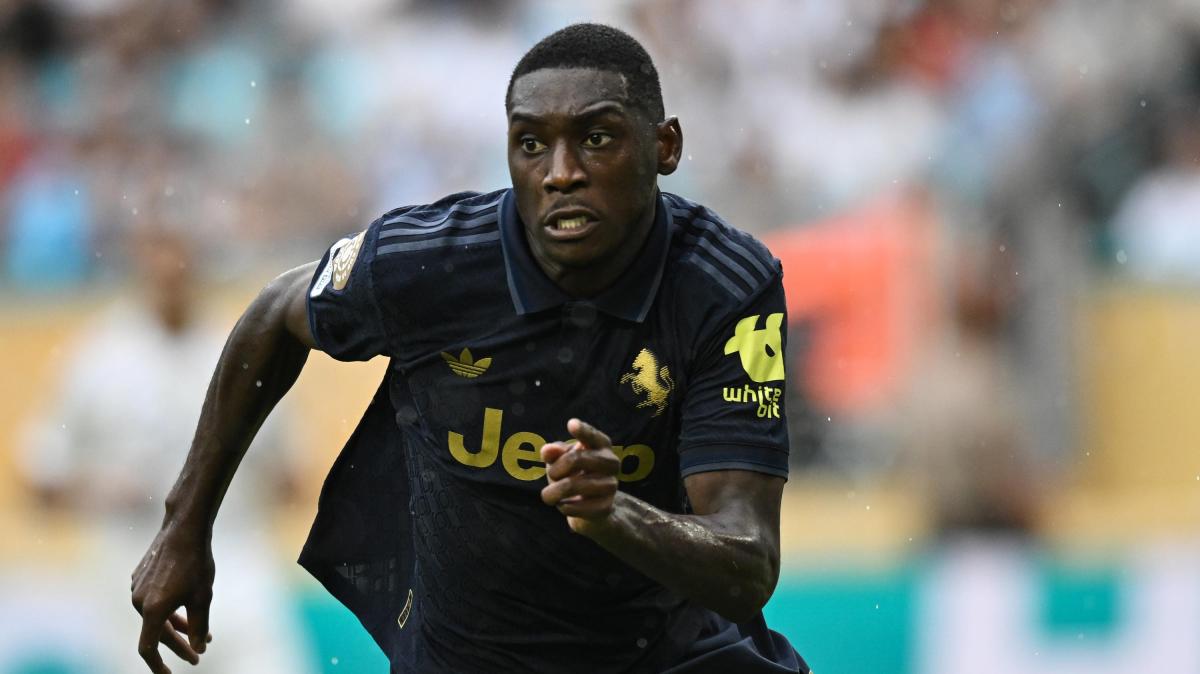 Juventus, nuovi contatti per Kolo Muani