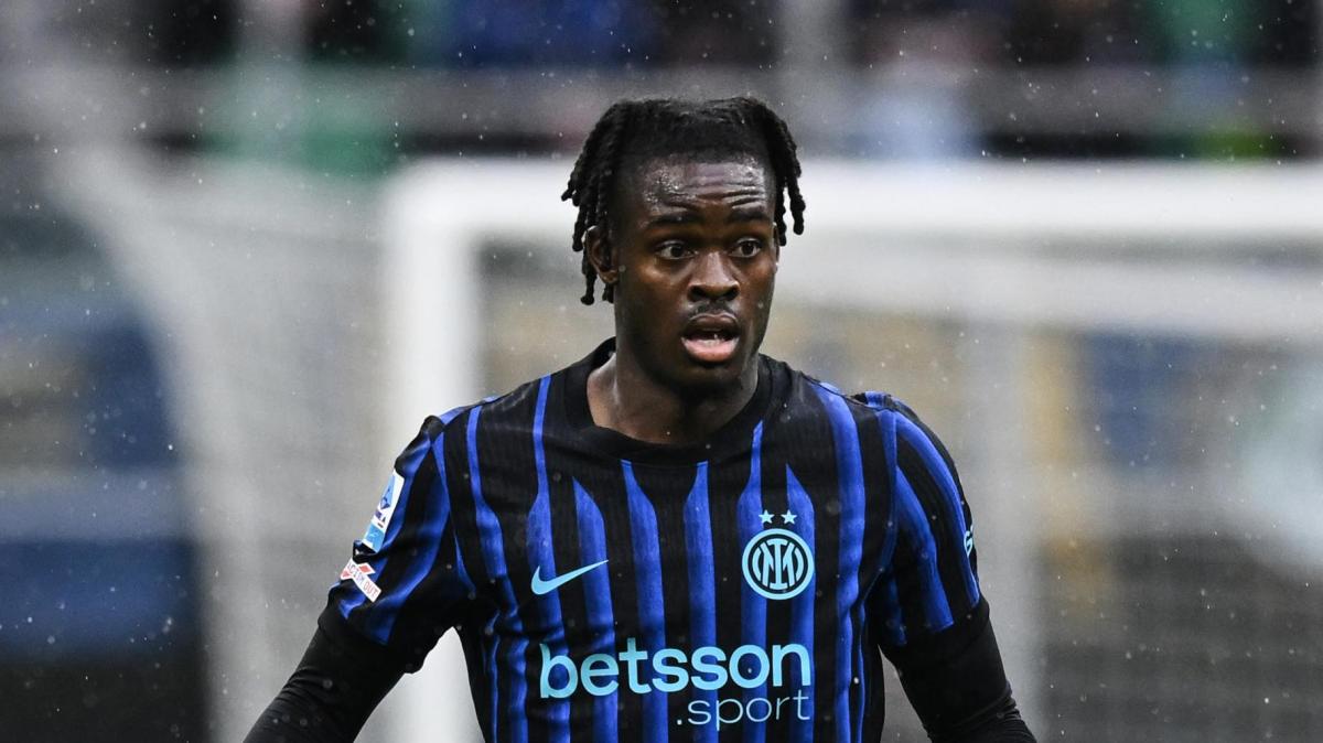 Inter, risentimento muscolare per Bisseck: il comunicato