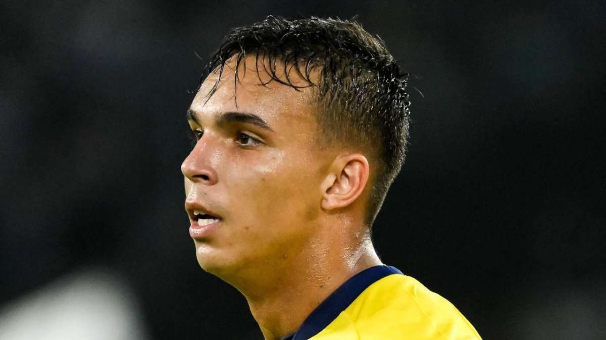 Ufficiale: Giovane è un nuovo giocatore del Napoli