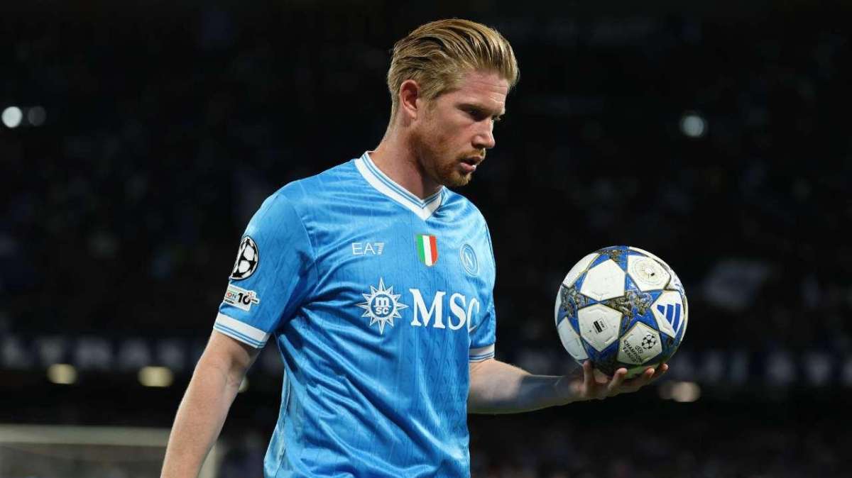 Napoli, De Bruyne è tornato in gruppo. Anguissa recuperato, McTominay non ancora: le novità