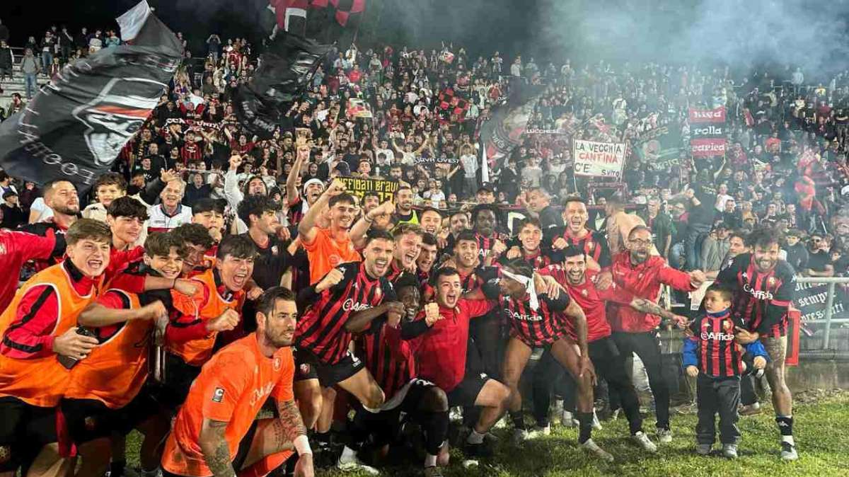 Oltre ogni difficoltà: la Lucchese conquista la salvezza