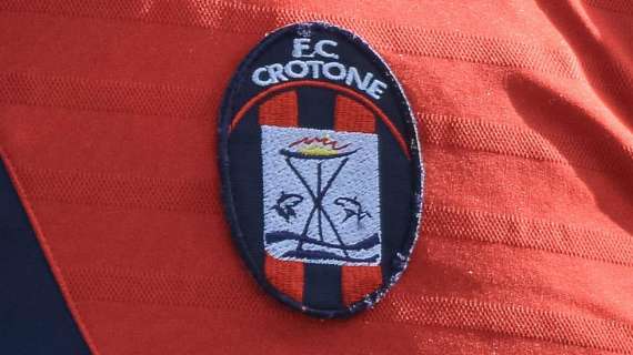 Crotone, club in silenzio stampa: “Per mantenere la concentrazione”