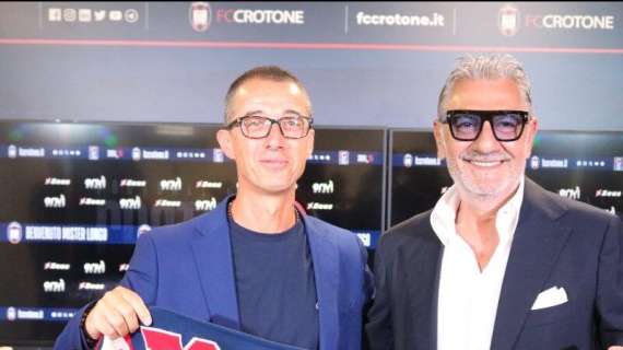 Crotone, tutti pazzi per mister Longo