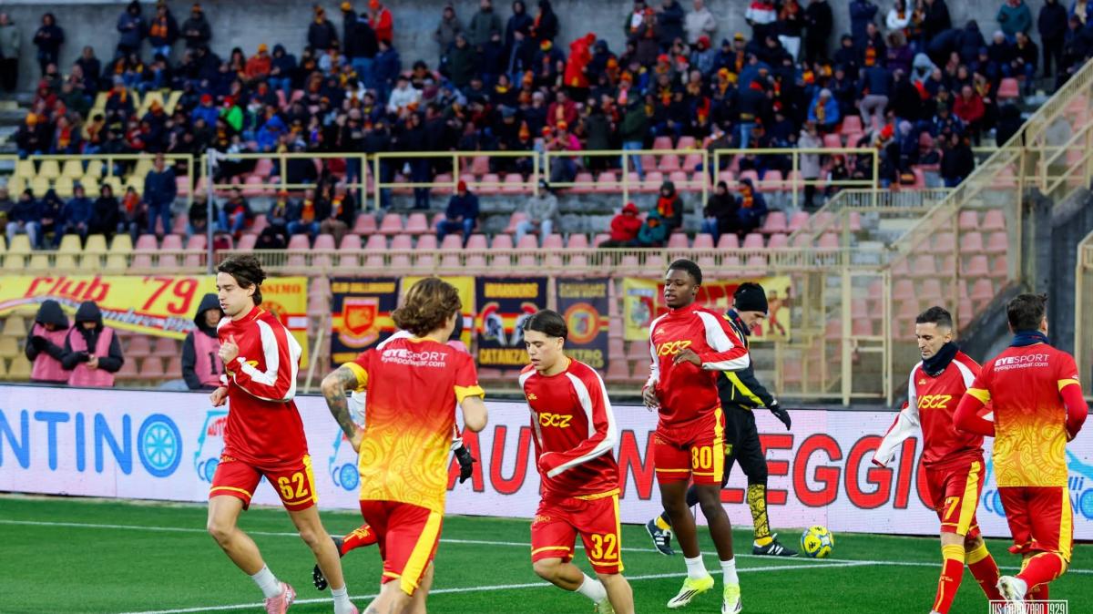 Catanzaro-Sampdoria 0-0: un pari che non accontenta nessuno 