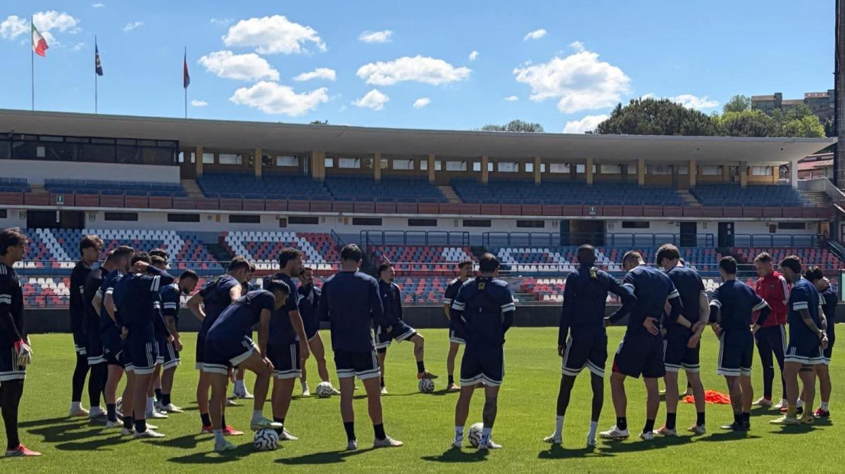 Cosenza, novità sul ritiro precampionato: esclusa l'ipotesi Fuscaldo