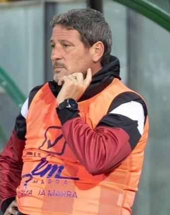 Reggina, confronto interno e fiducia rinnovata a mister Trocini