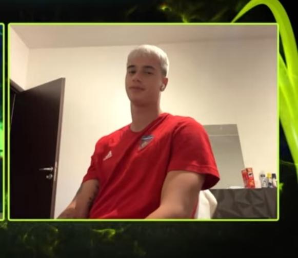 Nicolò Contiliano ad Esperia TV: “Siamo un bel gruppo, Cosenza piazza importante”