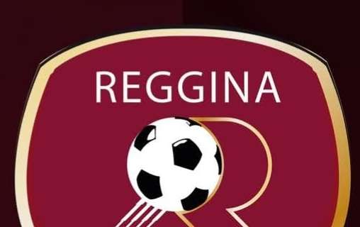La Reggina vicina al magazziniere Gaetano Musarella per la scomparsa del padre