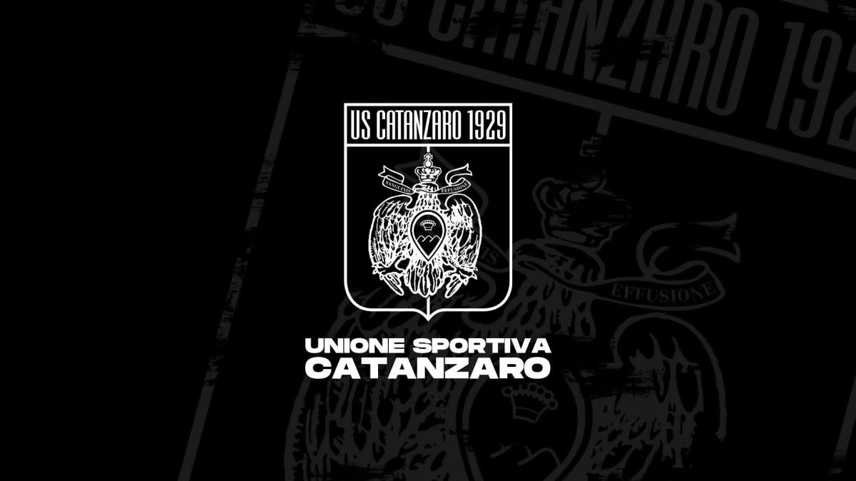 Catanzaro, dramma di via Zanotti Bianco: il cordoglio del club giallorosso 