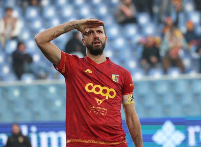 Iemmello completa la rimonta, il Catanzaro torna a sorridere: Entella ko