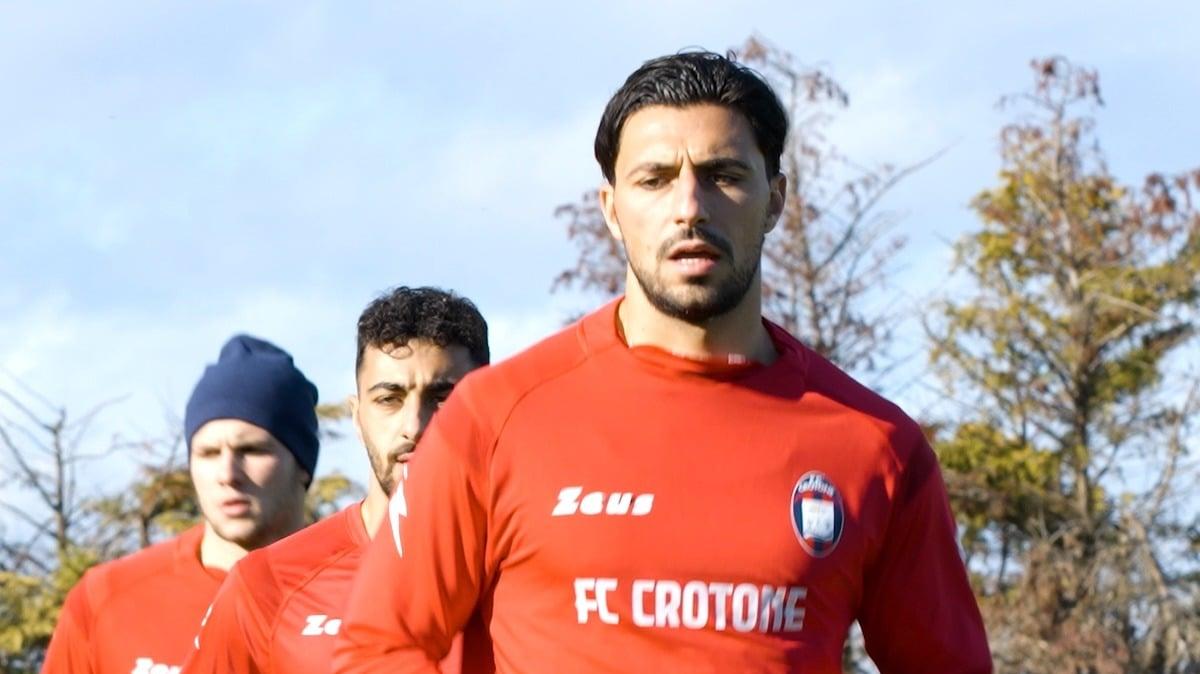 Acuto del Crotone: va ko il.Catania allo Scida 