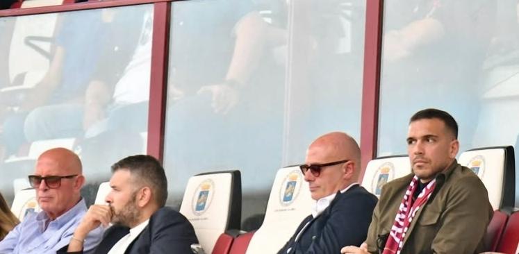 Reggina, caccia ad un nuovo attaccante: tra i nomi Vuthaj, Samb, Alagna e la suggestione Barranco