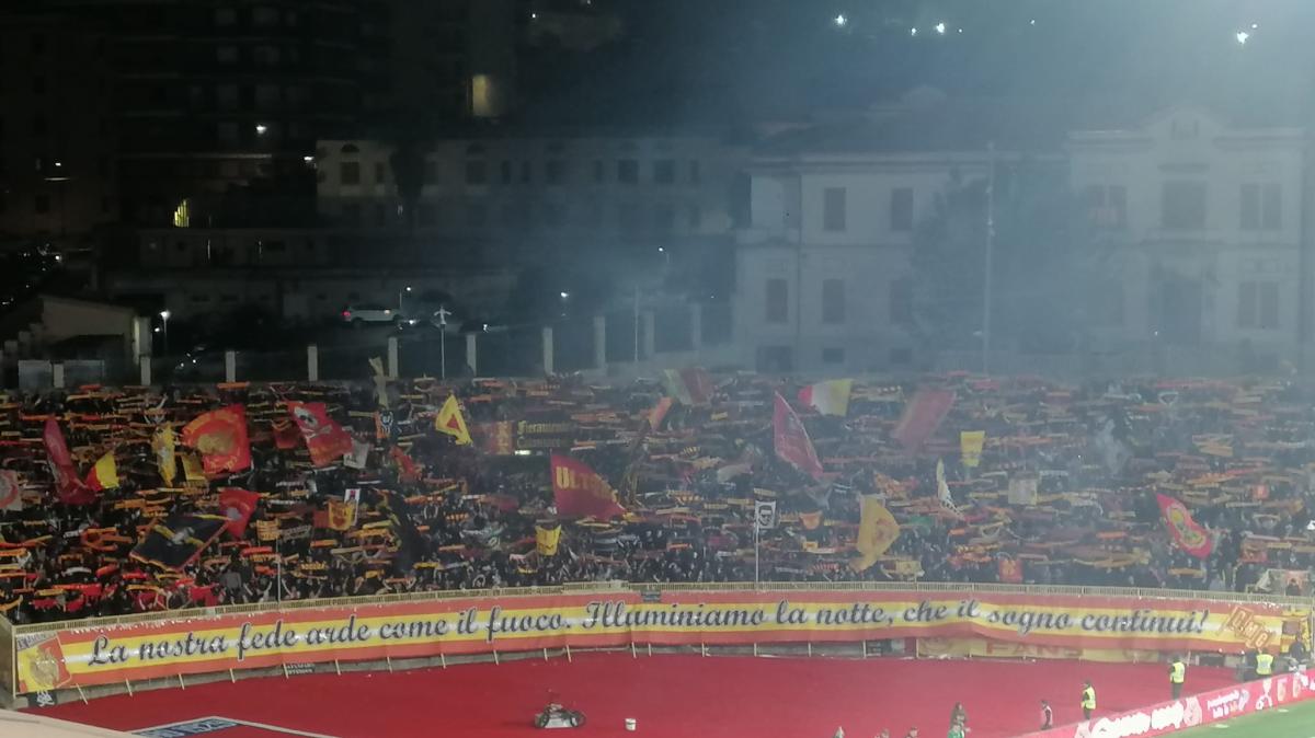 Catanzaro-Avellino 3-0: i giallorossi surclassano gli irpini 