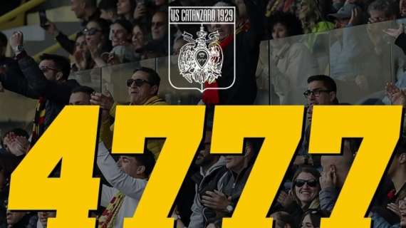 Catanzaro, campagna abbonamenti 25/26: già 4777 tessere sottoscritte, esaurita la Curva “Massimo Capraro”