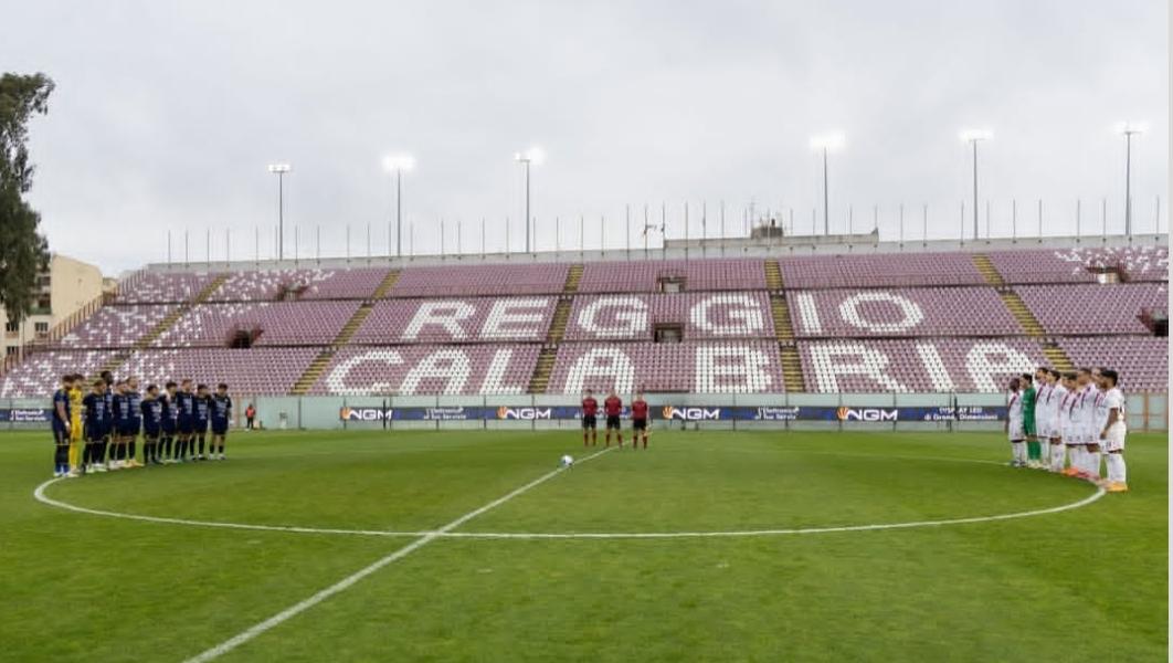 Reggina - Messina, le designazioni arbitrali per il derby dello Stretto 