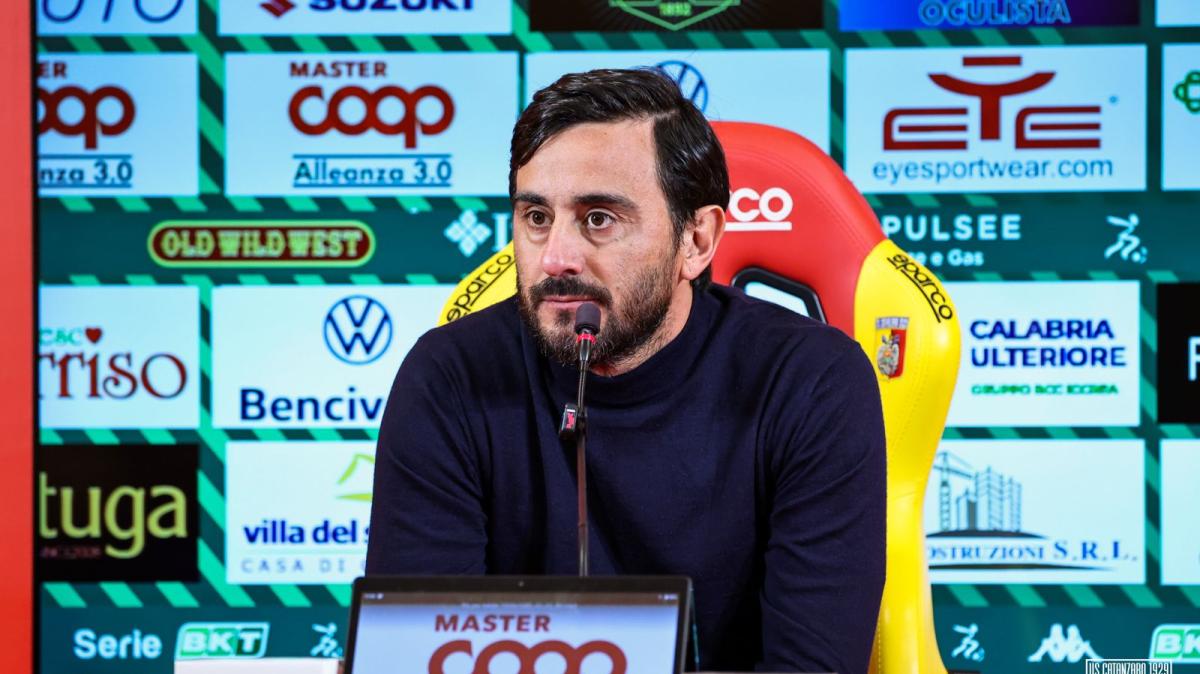 Catanzaro, il tecnico Aquilani: "Consapevoli di potercela giocare con chiunque"