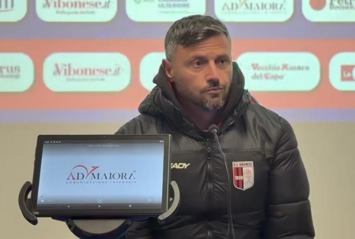 Vibonese, risoluzione consensuale con mister Esposito e il suo vice