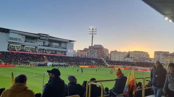 Al Catanzaro il derby: decidono Iemmello e Biasci