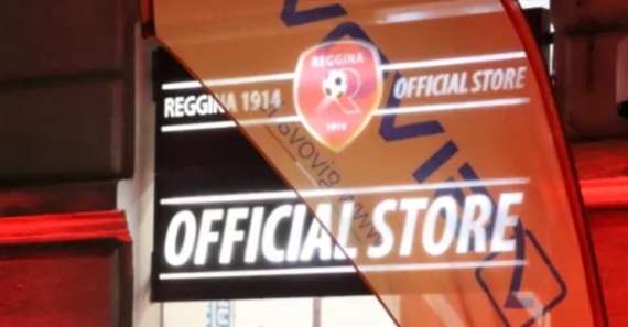 Reggina, inaugurato ieri lo store ufficiale della squadra amaranto
